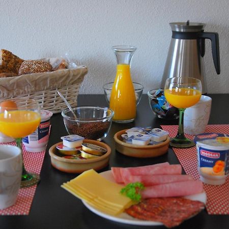 Bed And Breakfast De Meule Montfort Exteriér fotografie