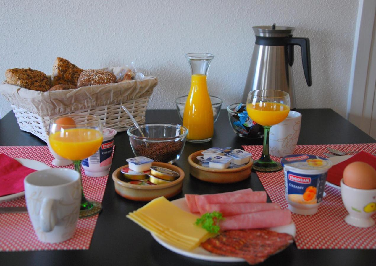 Bed And Breakfast De Meule Montfort Exteriér fotografie
